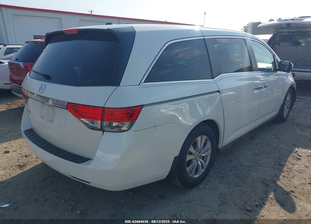 2015 HONDA ODYSSEY VIN: 5FNRL5H65FB009372