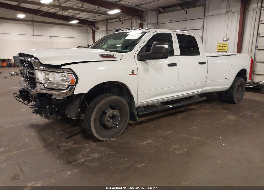 2024 RAM 3500 TRADESMAN  4X4 8' BOX VIN: 3C63RRGL5RG362896