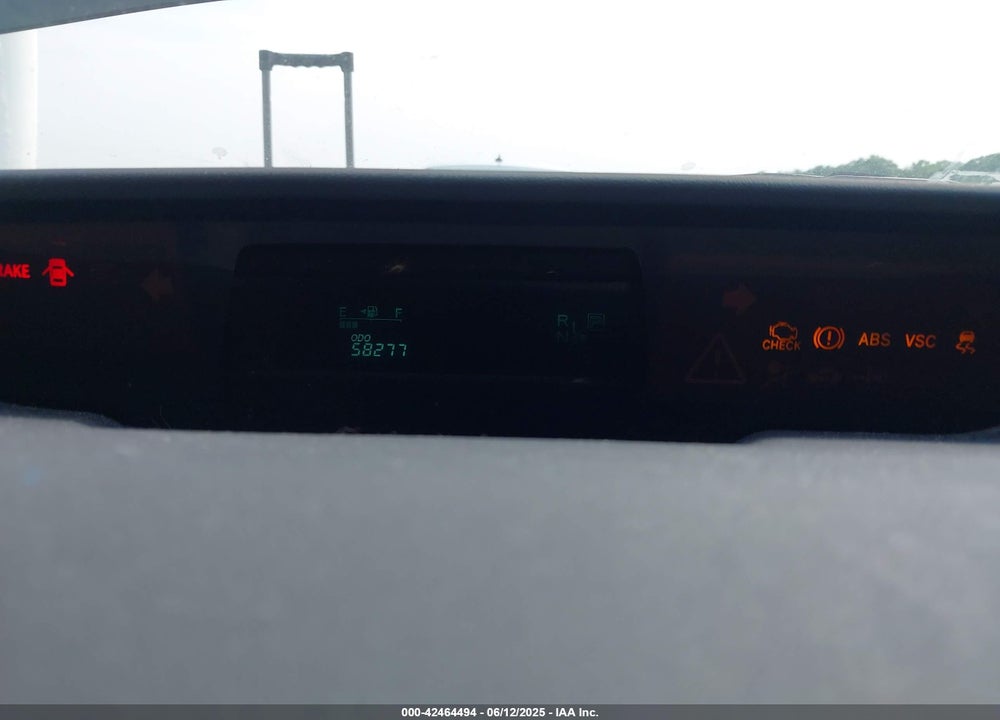 2005 TOYOTA PRIUS VIN: JTDKB20U553051310