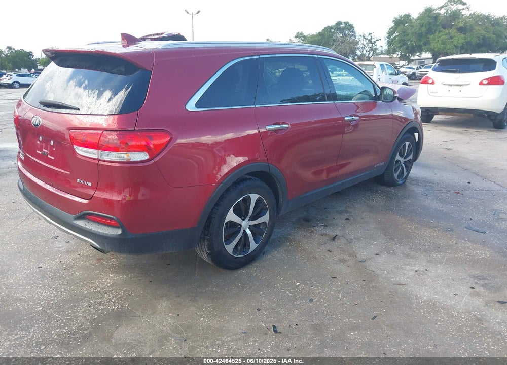 2018 KIA SORENTO VIN: 5XYPHDA50JG346392