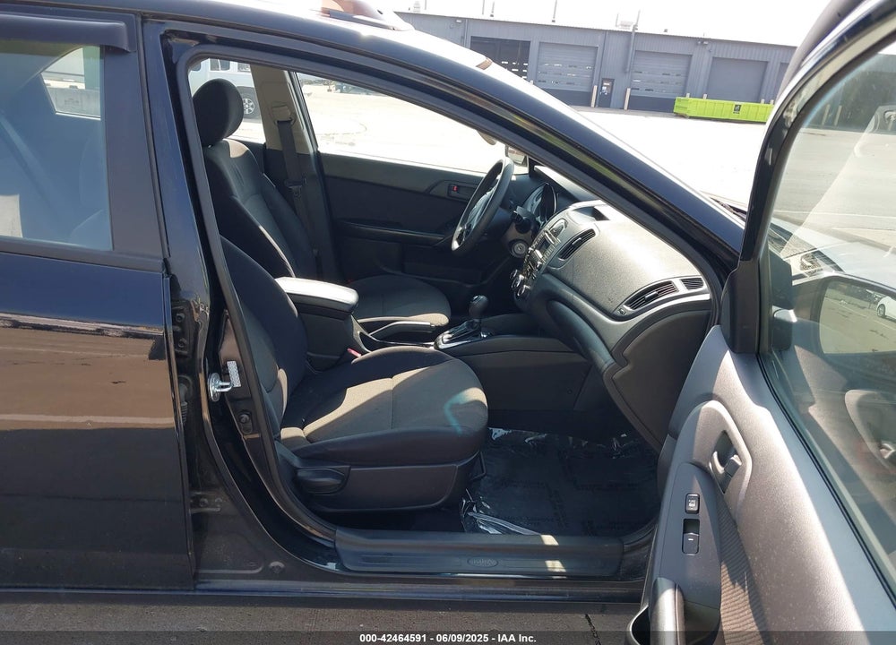 2012 KIA FORTE VIN: KNAFU4A24C5479162