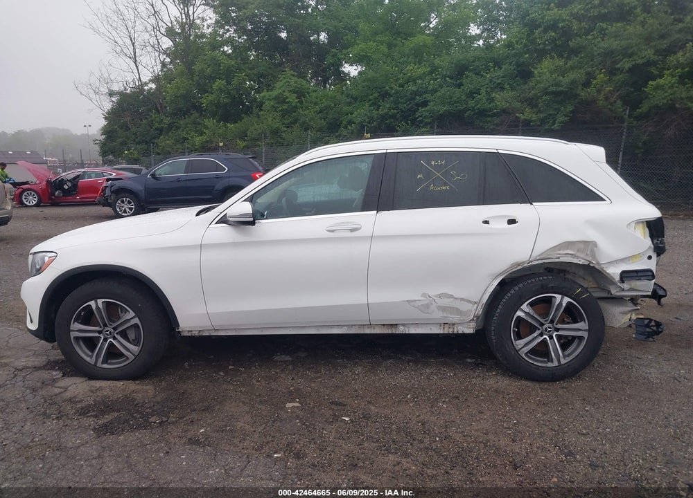 2019 MERCEDES-BENZ GLC 300 VIN: WDC0G4KB1KV130726
