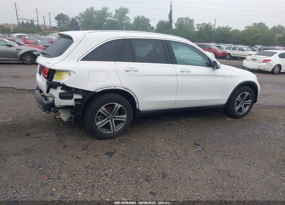 2019 MERCEDES-BENZ GLC 300 VIN: WDC0G4KB1KV130726