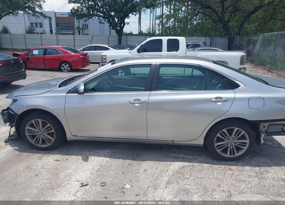 2015 TOYOTA CAMRY SE VIN: 4T1BF1FK9FU040984