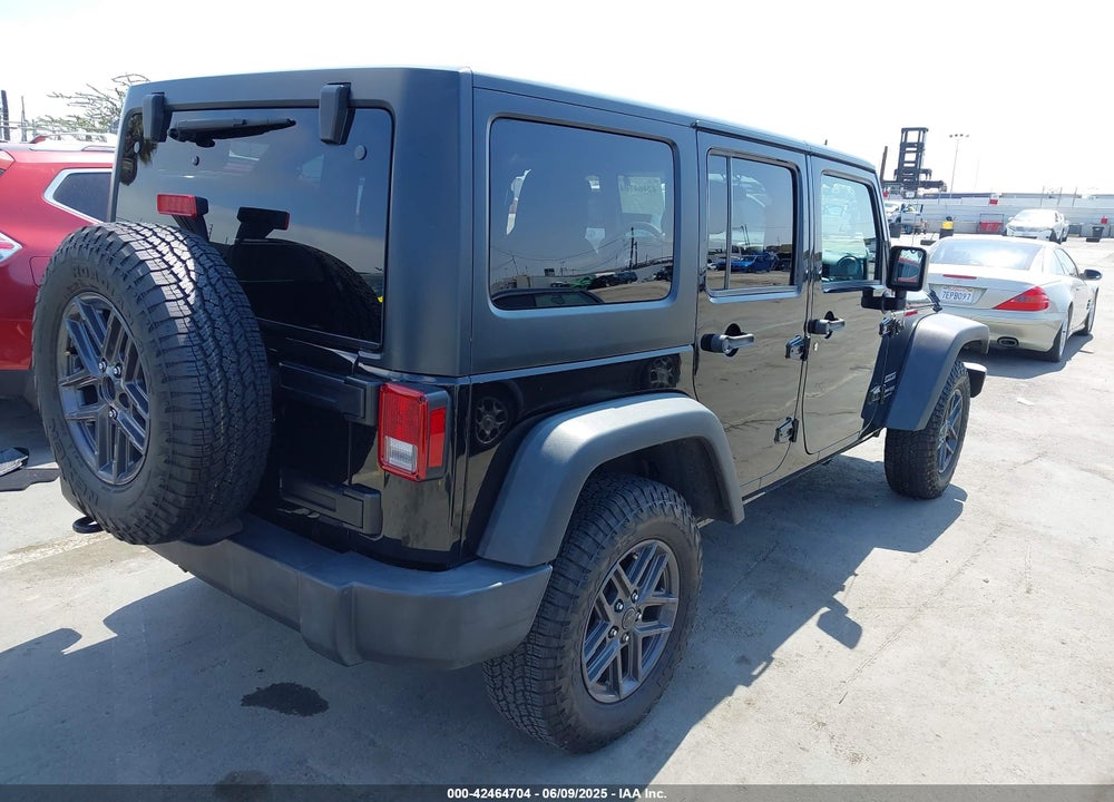 2018 JEEP WRANGLER JK UNLIMITED SPORT S 4X4 VIN: 1C4BJWDG5JL807887