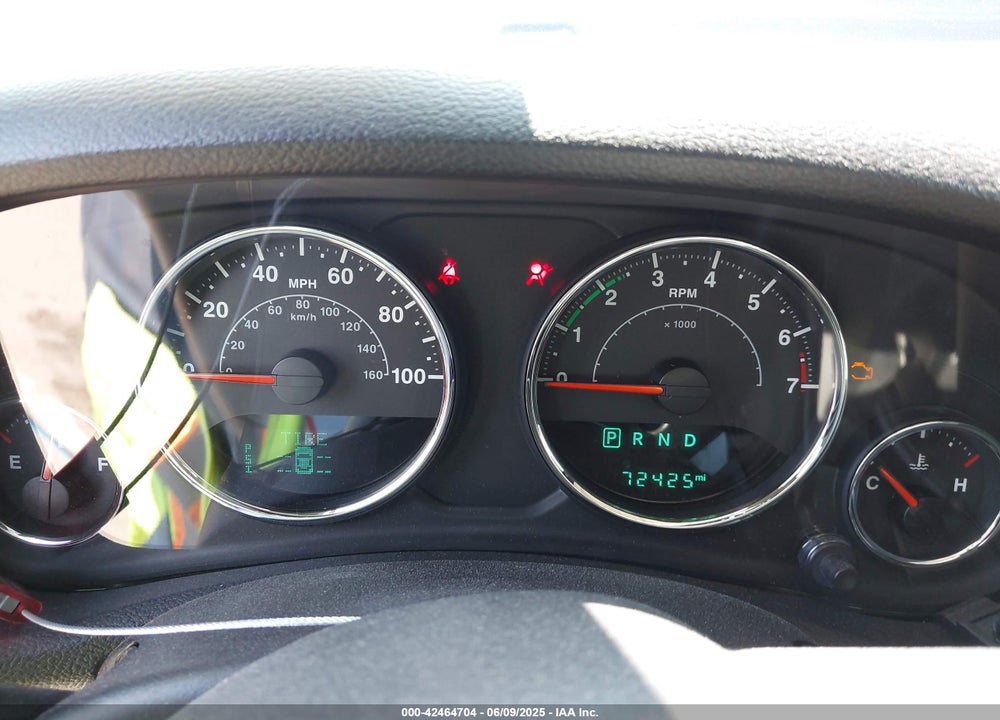 2018 JEEP WRANGLER JK UNLIMITED SPORT S 4X4 VIN: 1C4BJWDG5JL807887