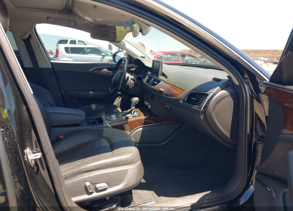 2016 AUDI A6 VIN: WAUFGAFC9GN003325