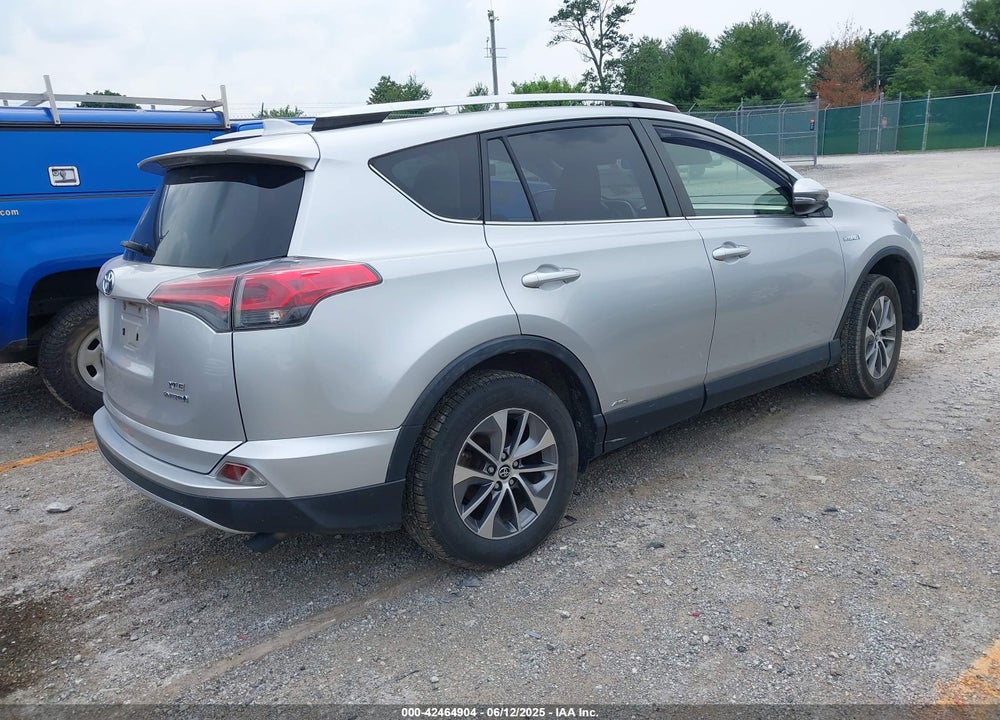 2016 TOYOTA RAV4 HYBRID XLE VIN: JTMRJREV1GD050423