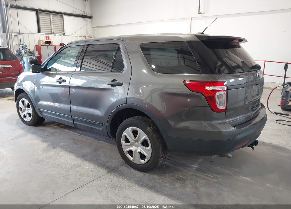 2015 FORD POLICE INTERCEPTOR VIN: 1FM5K8AR8FGC51629