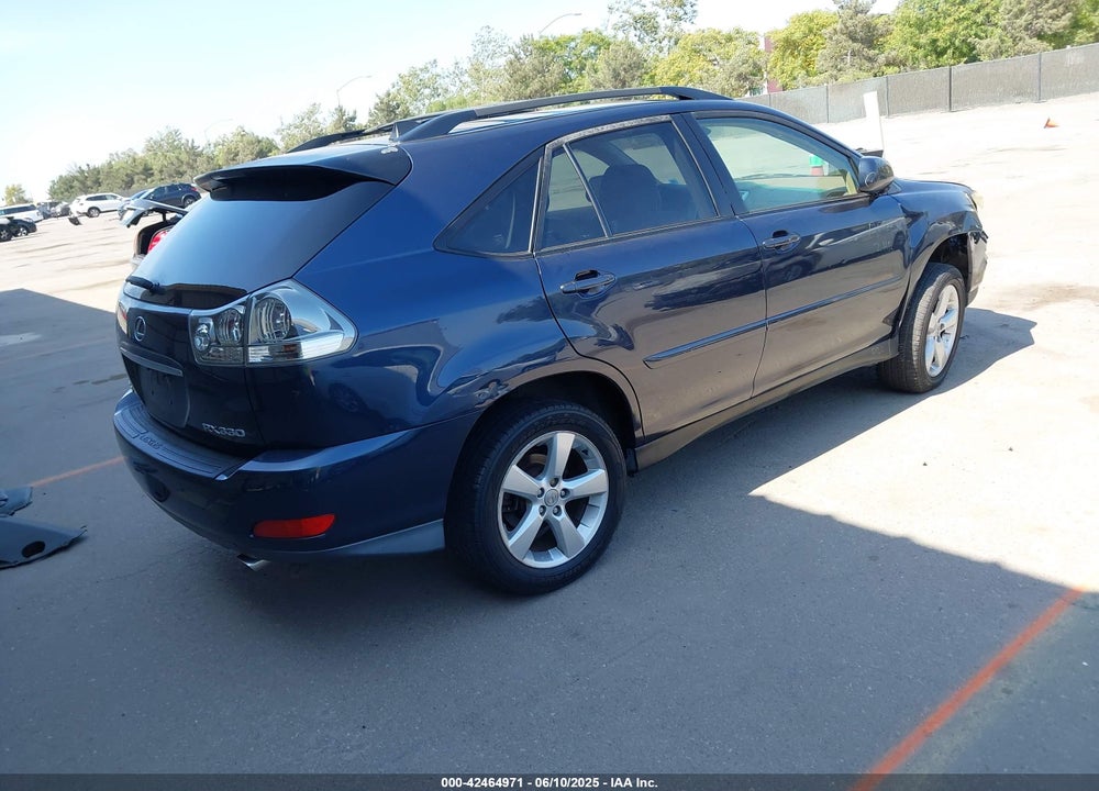 2005 LEXUS RX 330 VIN: JTJGA31U850056027