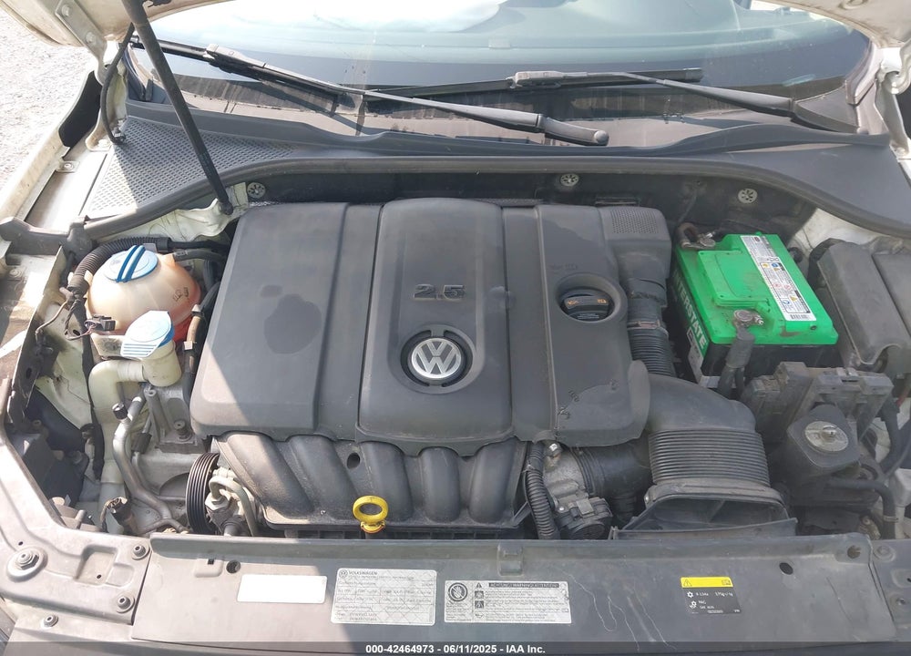 2013 VOLKSWAGEN PASSAT VIN: 1VWAP7A34DC136456