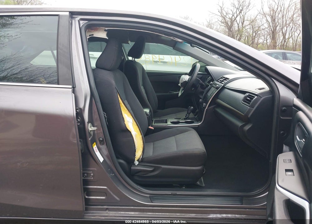 2017 TOYOTA CAMRY LE VIN: 4T1BF1FK1HU324872