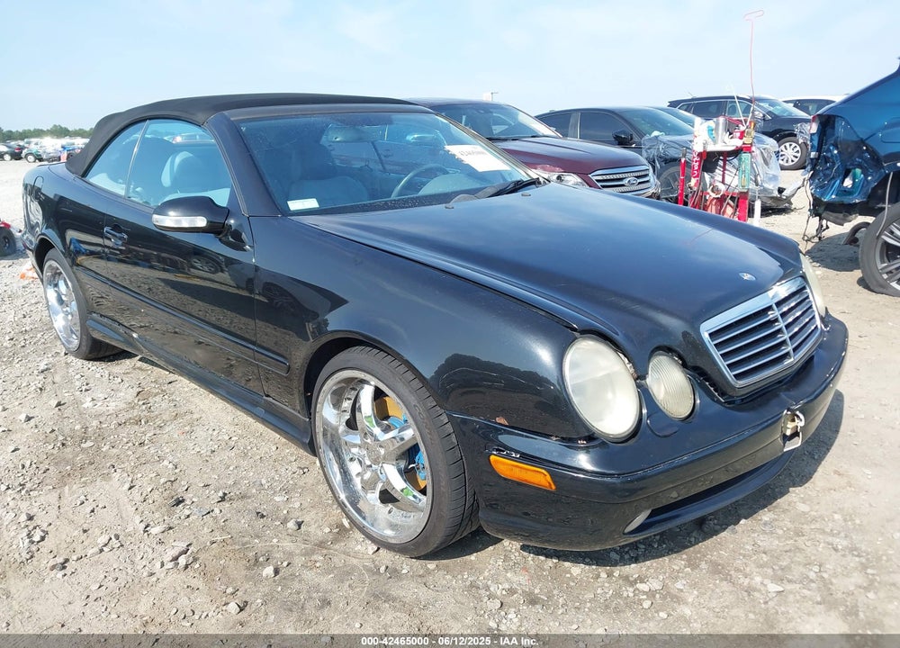 2001 MERCEDES-BENZ CLK 430 VIN: WDBLK70G71T081235