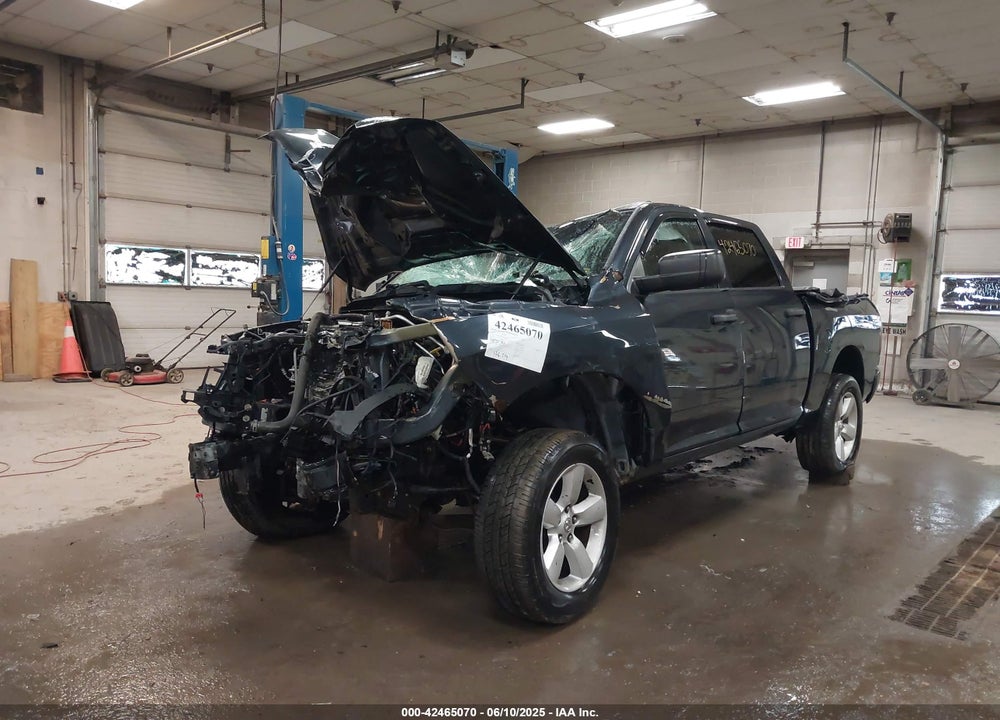 2014 RAM 1500 EXPRESS VIN: 1C6RR7KT0ES400396