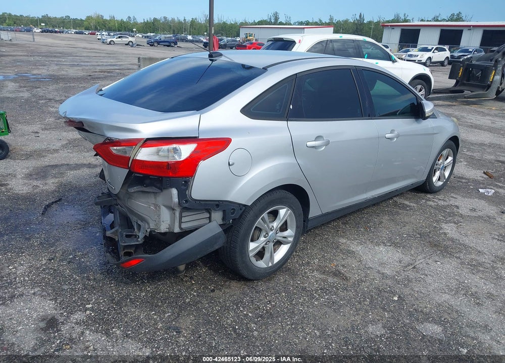 2013 FORD FOCUS VIN: 1FADP3F28DL217636