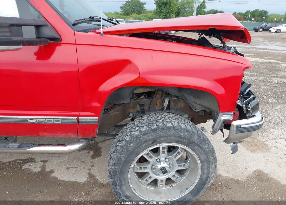 1996 CHEVROLET GMT-400 K1500 VIN: 1GCEK14R8TZ228469