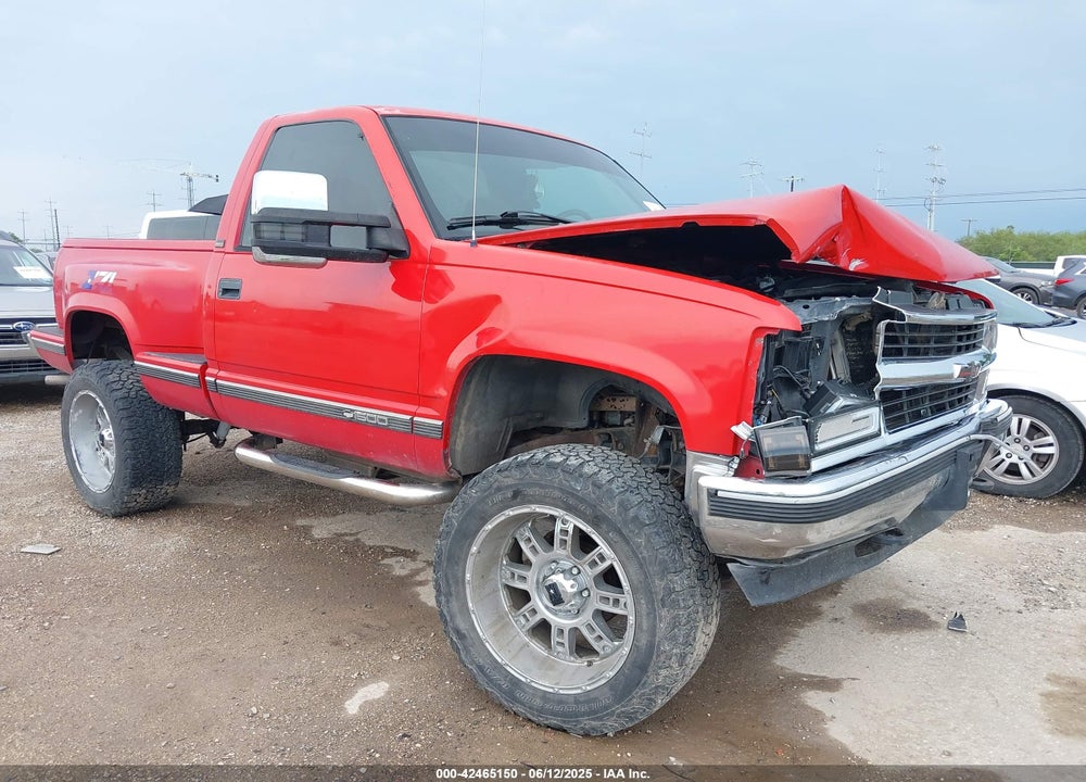 1996 CHEVROLET GMT-400 K1500 VIN: 1GCEK14R8TZ228469
