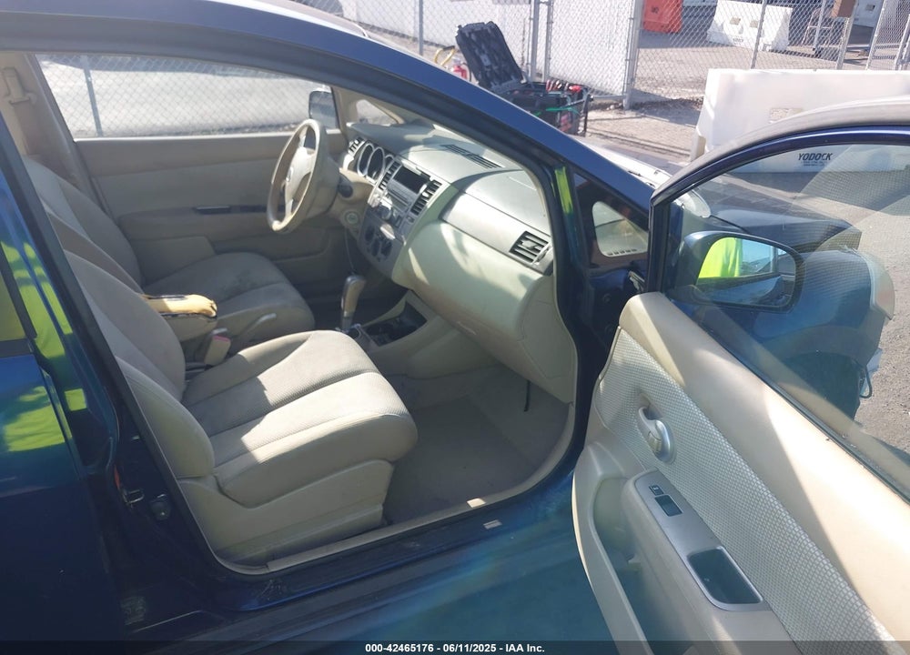 2007 NISSAN VERSA VIN: 3N1BC13E77L365000