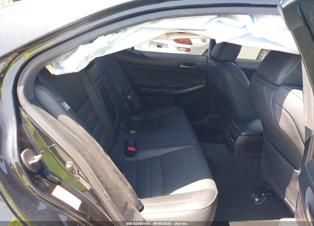 2017 LEXUS IS 200T VIN: JTHBA1D27H5051869
