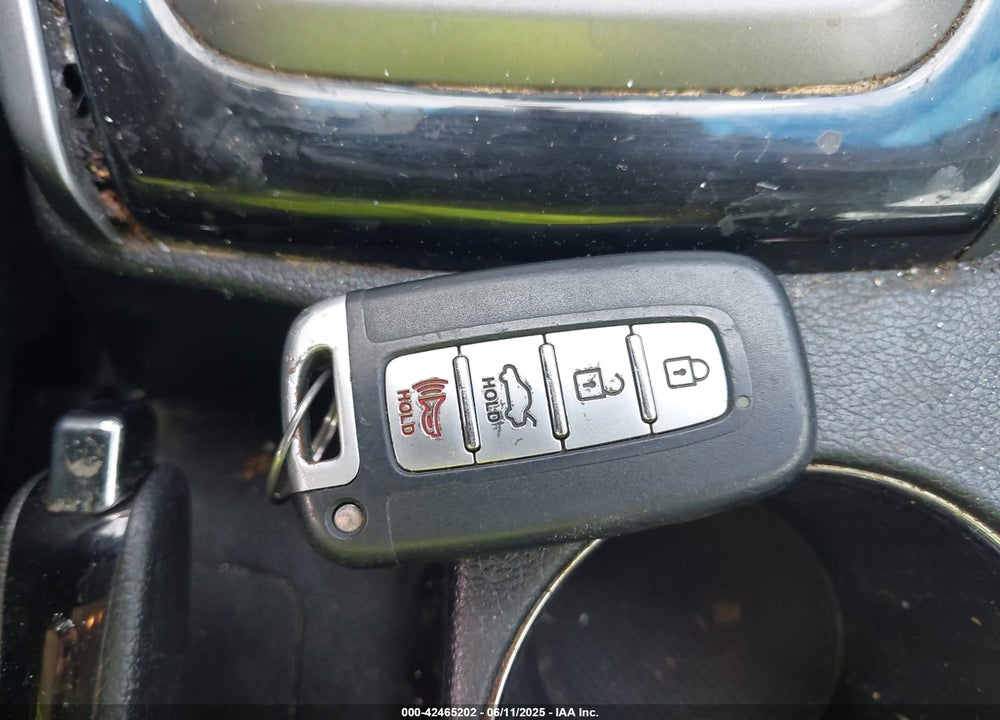 2013 HYUNDAI ELANTRA LIMITED VIN: 5NPDH4AE6DH266305