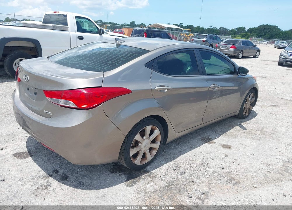 2013 HYUNDAI ELANTRA LIMITED VIN: 5NPDH4AE6DH266305