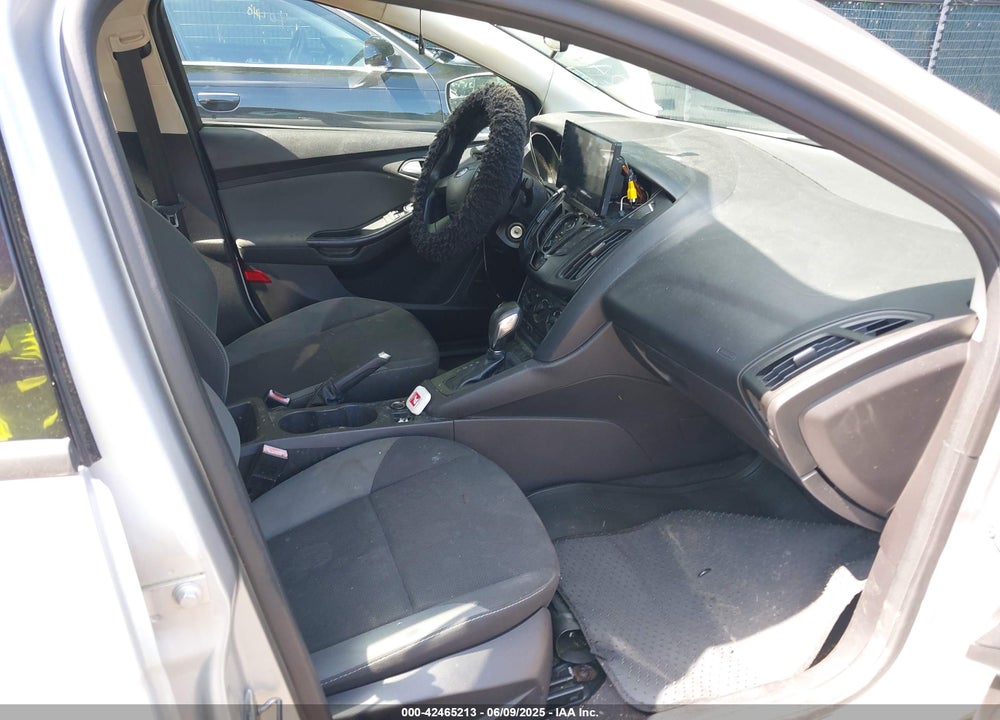 2013 FORD FOCUS VIN: 1FADP3E24DL226481