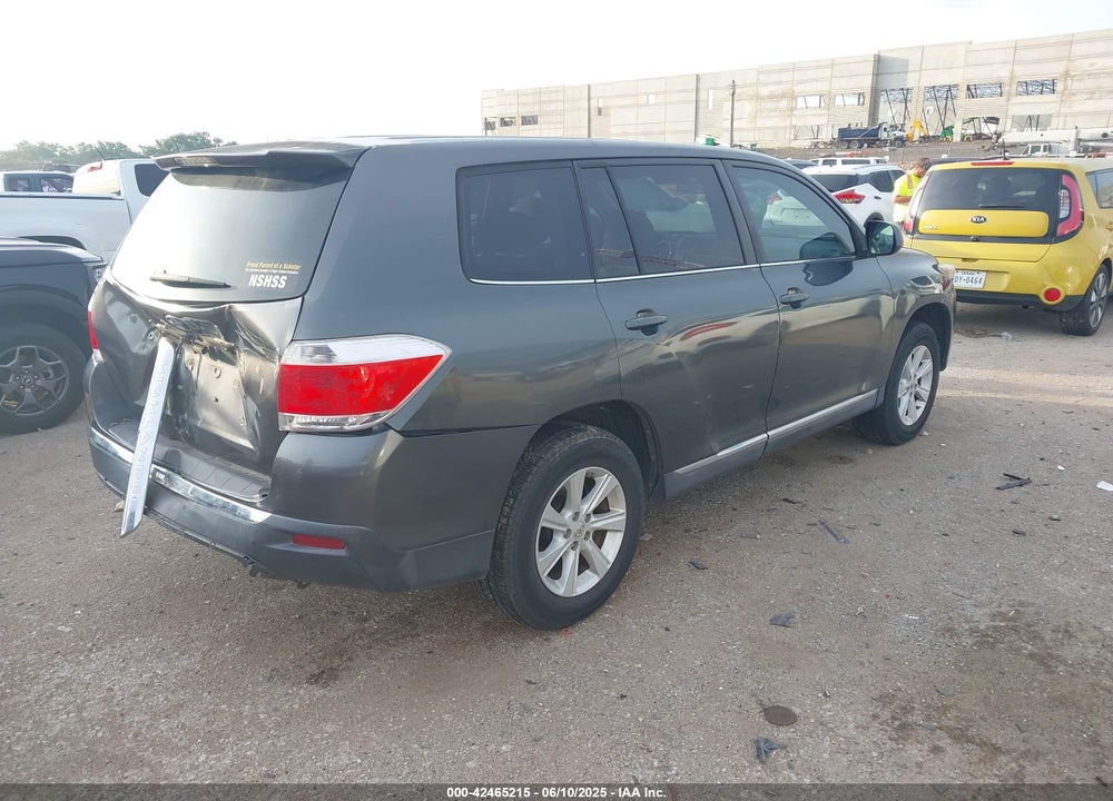 2013 TOYOTA HIGHLANDER VIN: 5TDZK3EH2DS138742