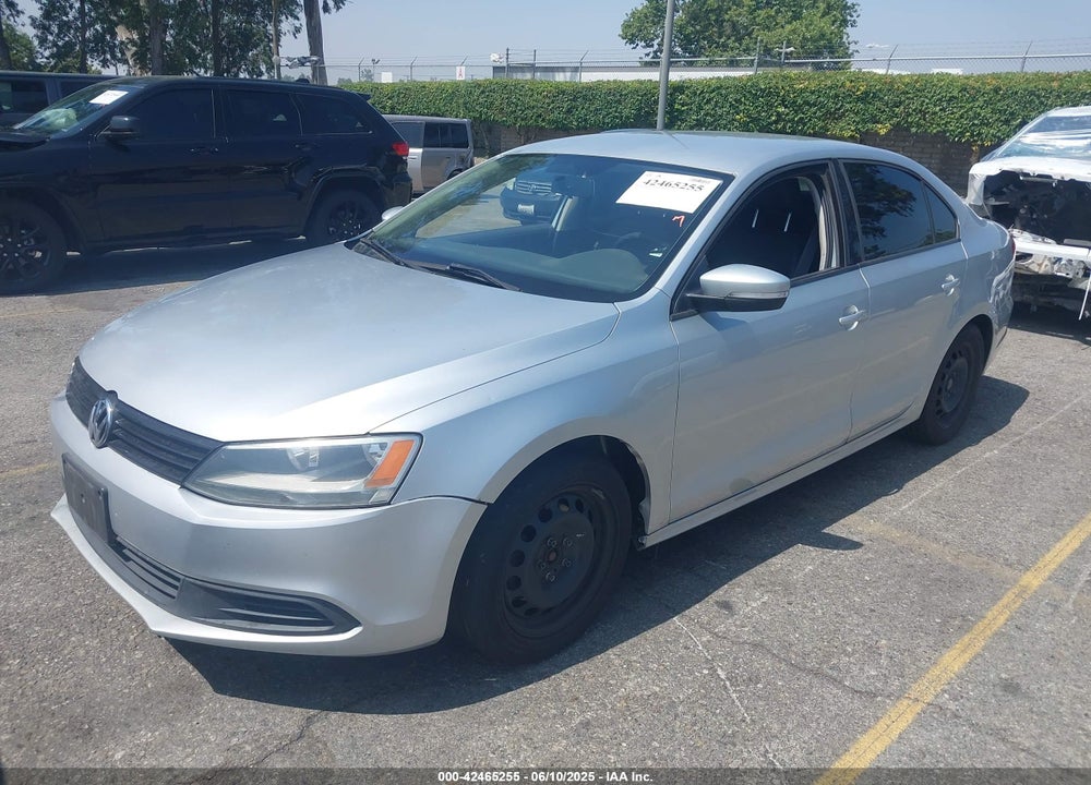 2011 VOLKSWAGEN JETTA VIN: 3VWDZ7AJ5BM366802