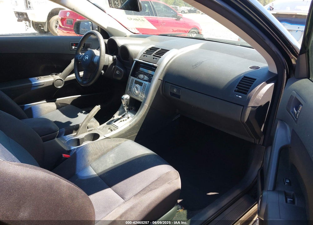 2007 SCION TC VIN: JTKDE177570163984