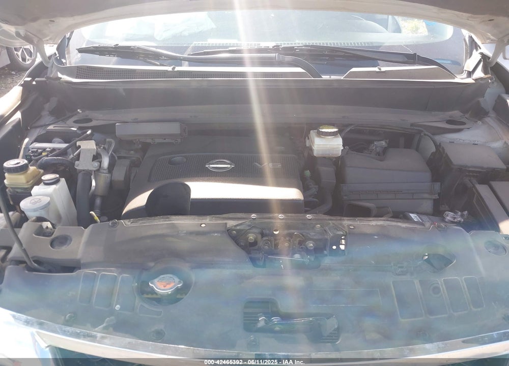 2015 NISSAN PATHFINDER VIN: 5N1AR2MN1FC615445