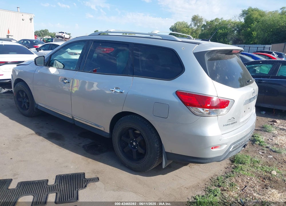 2015 NISSAN PATHFINDER VIN: 5N1AR2MN1FC615445
