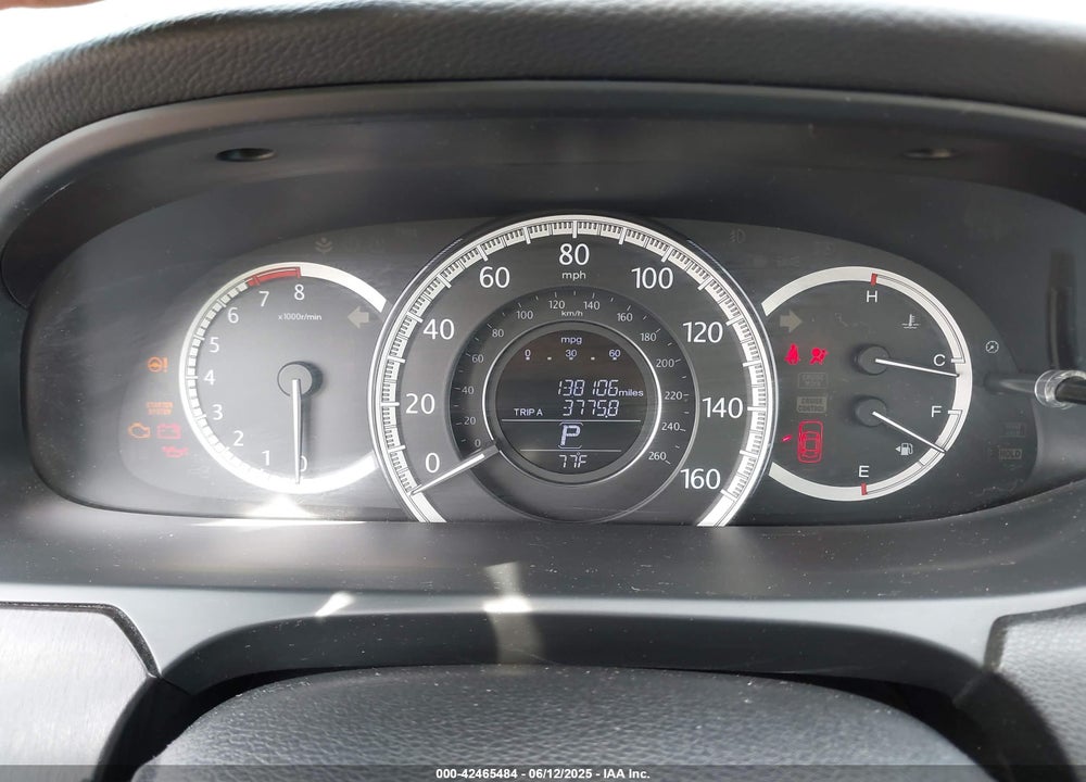 2015 HONDA ACCORD VIN: 1HGCR2F82FA030696