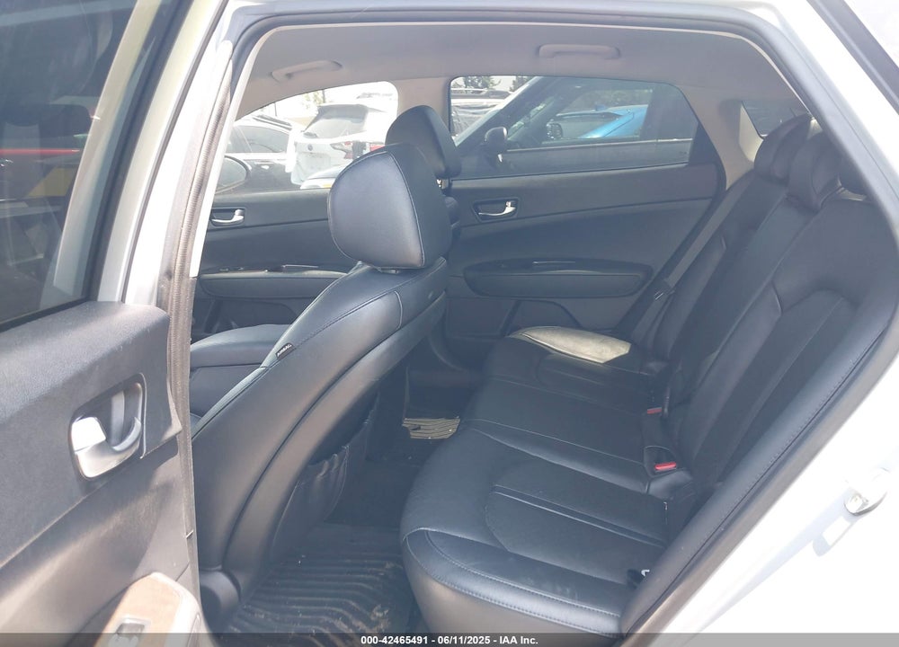 2018 KIA OPTIMA VIN: 5XXGU4L34JG184486