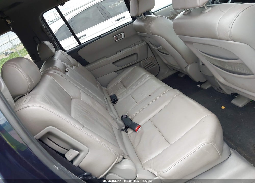 2010 HONDA PILOT VIN: 5FNYF4H86AB015902