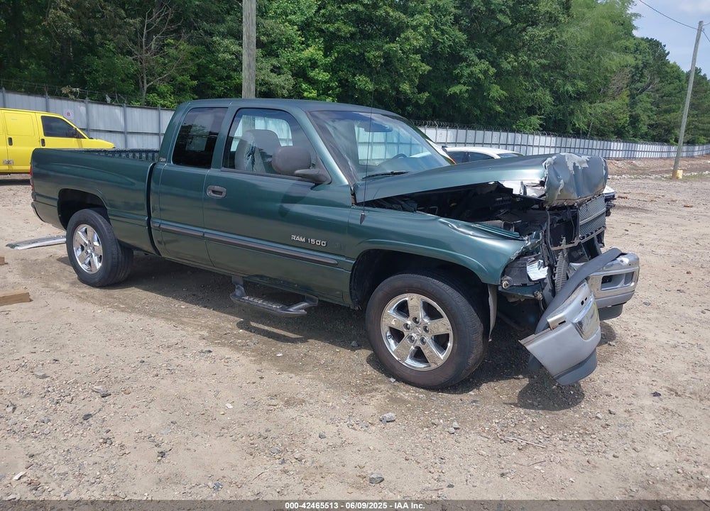 2000 DODGE RAM 1500 ST VIN: 3B7HC13Y1YG139689