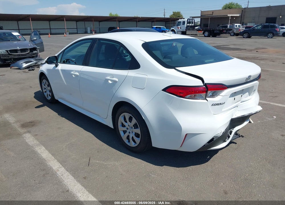 2021 TOYOTA COROLLA LE VIN: 5YFEPMAE8MP242971