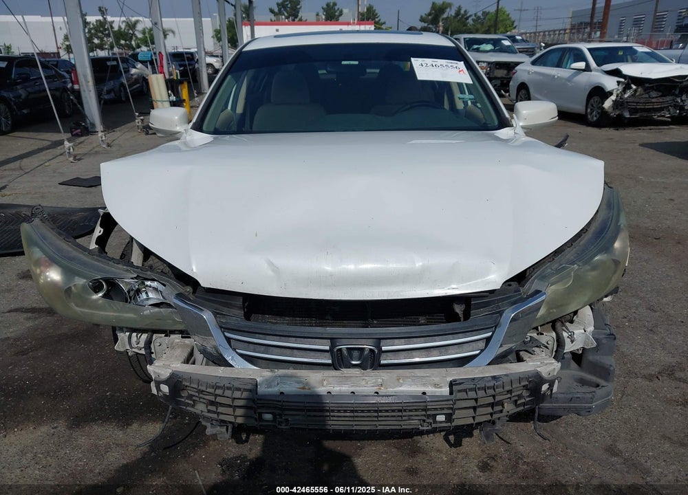2015 HONDA ACCORD EX VIN: 1HGCR2F70FA146146