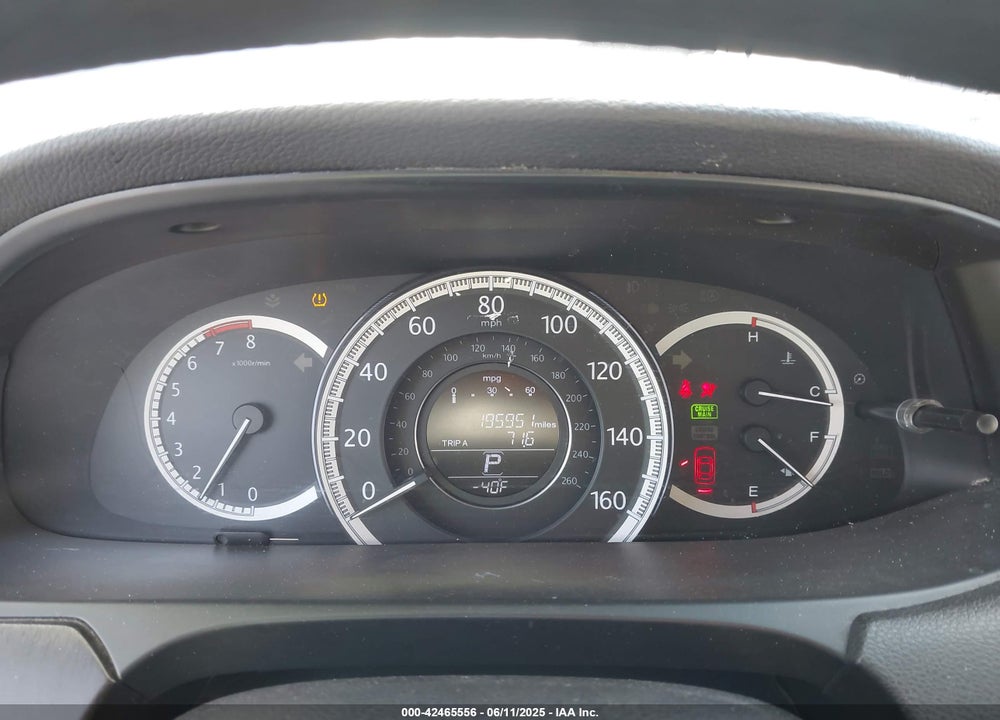 2015 HONDA ACCORD EX VIN: 1HGCR2F70FA146146