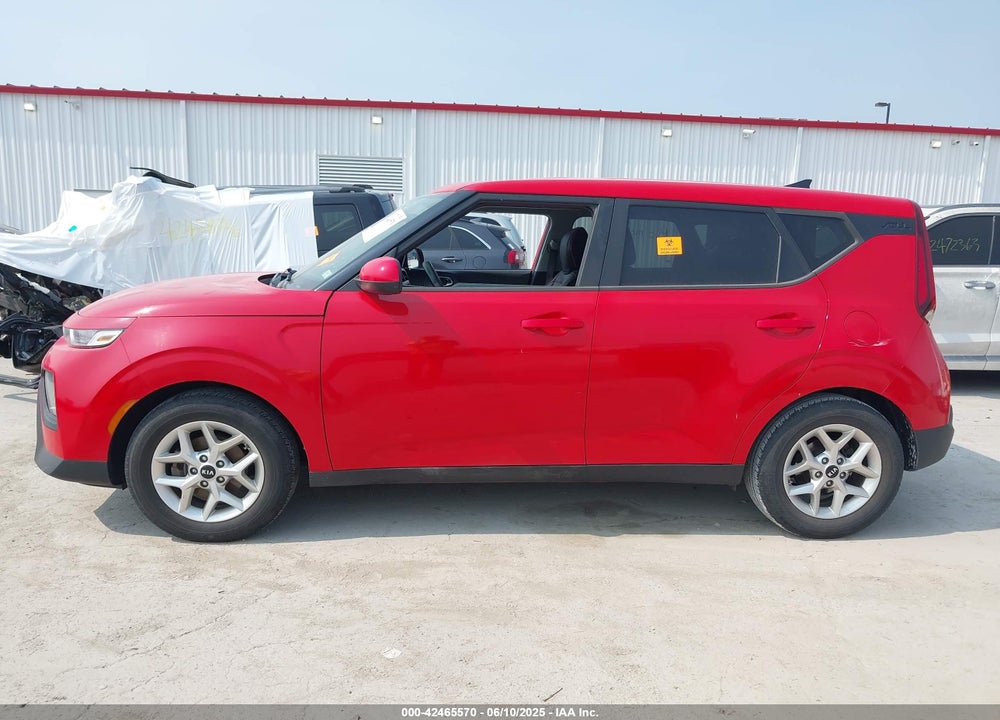 2021 KIA SOUL VIN: KNDJ23AU1M7140962