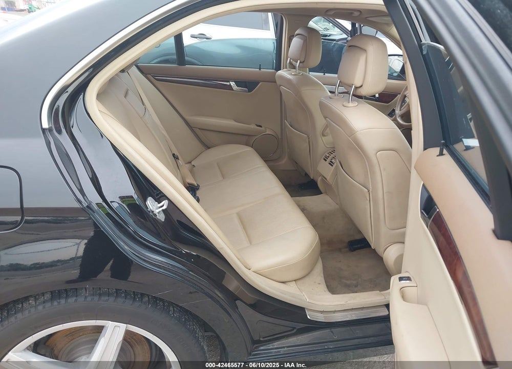 2008 MERCEDES-BENZ C 300 LUXURY/SPORT VIN: WDDGF54X88F122945