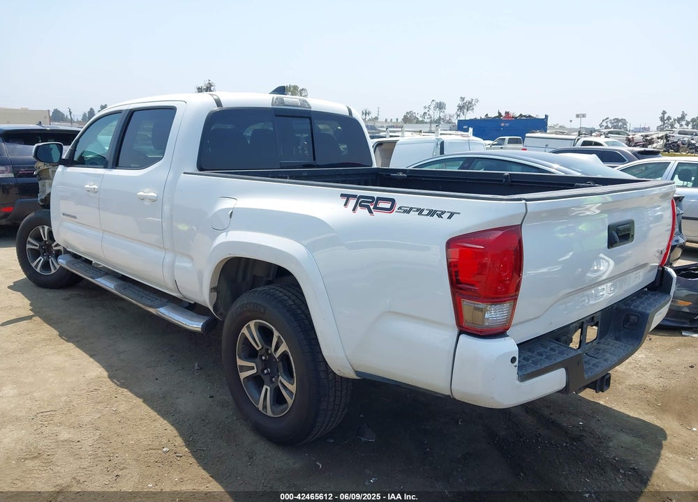2017 TOYOTA TACOMA VIN: 3TMBZ5DN5HM008881