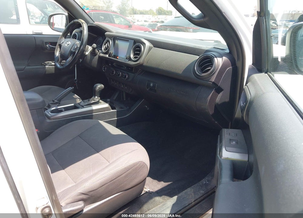 2017 TOYOTA TACOMA VIN: 3TMBZ5DN5HM008881