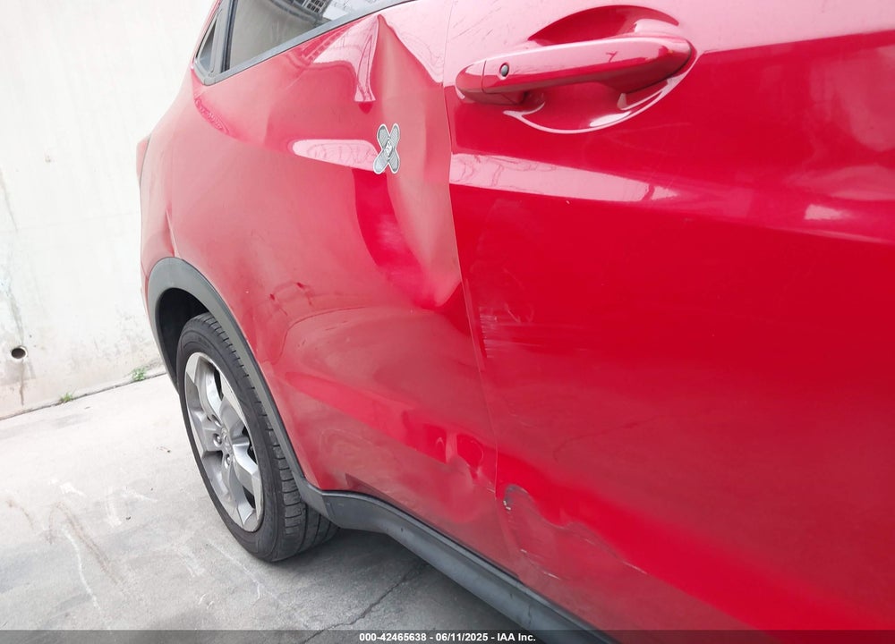 2017 HONDA HR-V VIN: 3CZRU5H73HM712452