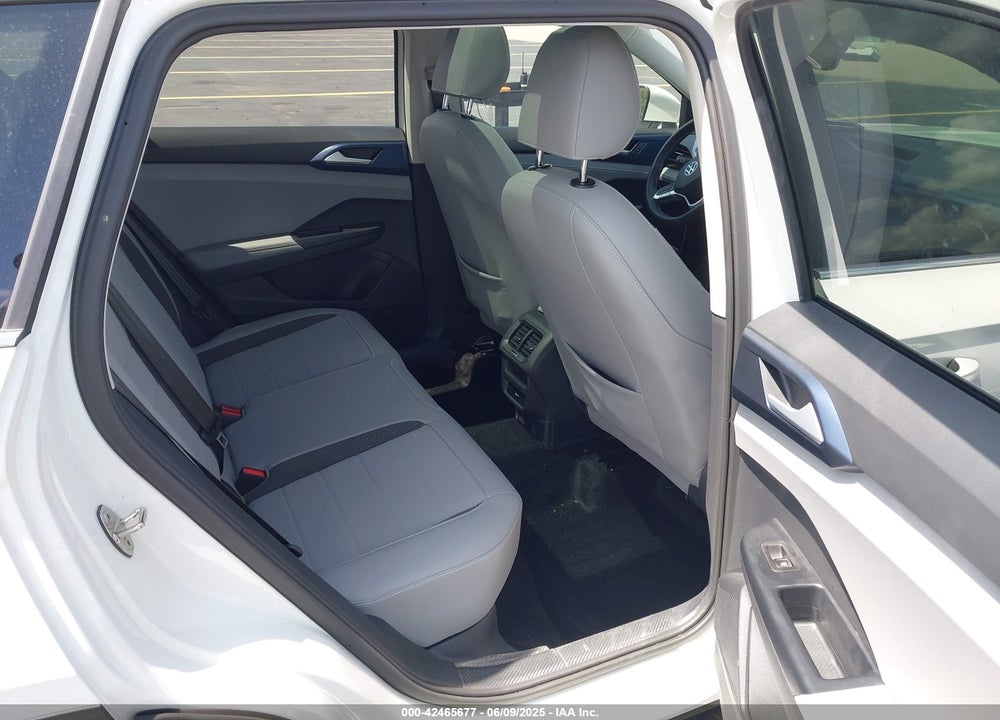 2024 VOLKSWAGEN TAOS VIN: 3VVEX7B28RM056904