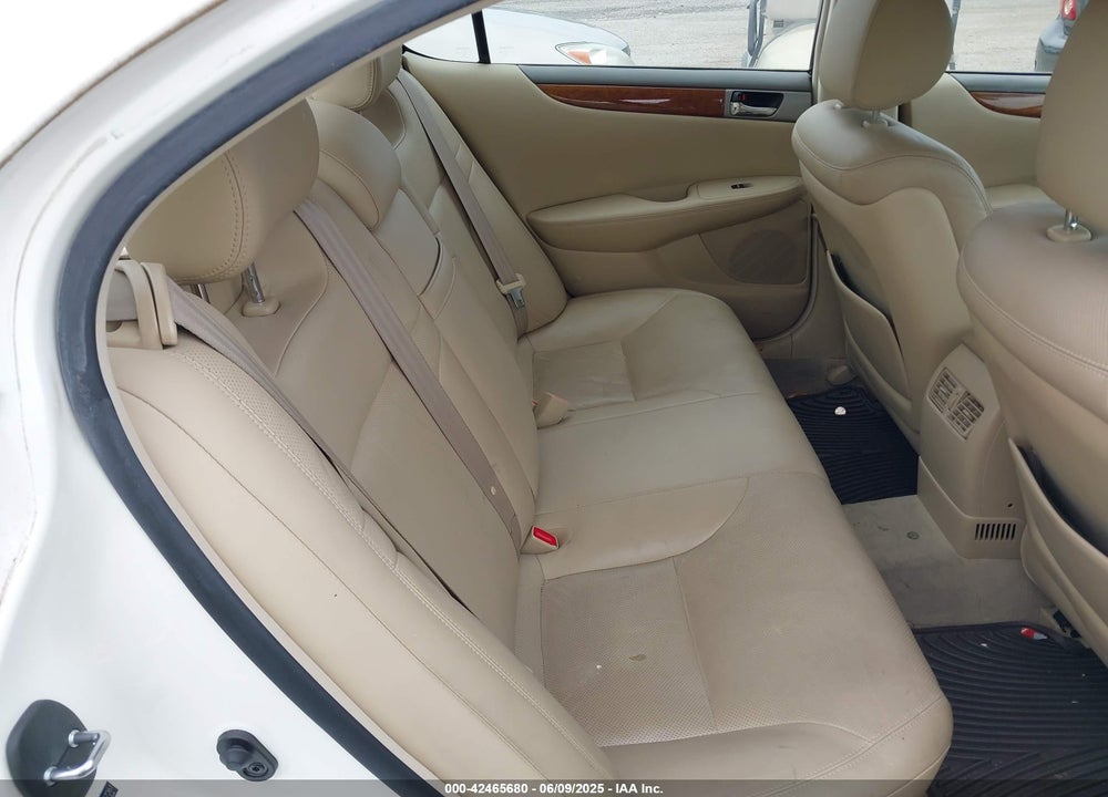 2005 LEXUS ES 330 VIN: JTHBA30G955097261