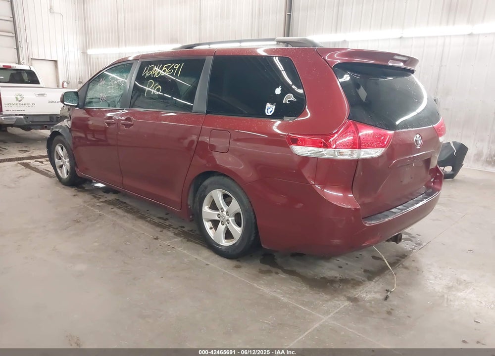 2011 TOYOTA SIENNA LE V6 VIN: 5TDKK3DC9BS105483