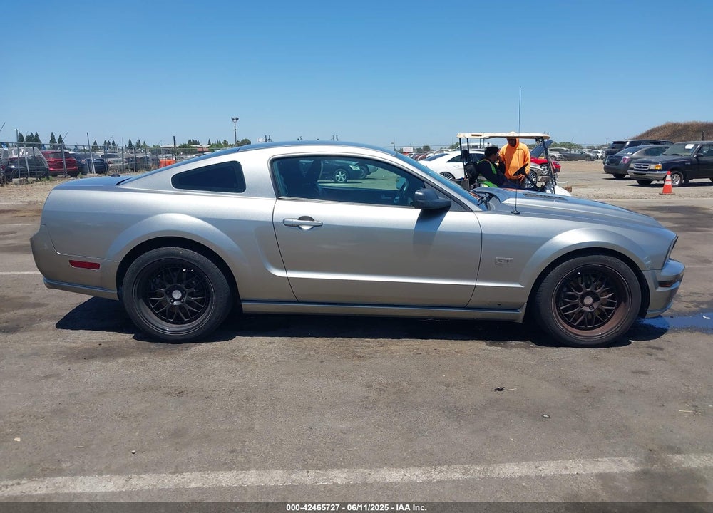 2008 FORD MUSTANG VIN: 1ZVHT82H485168327