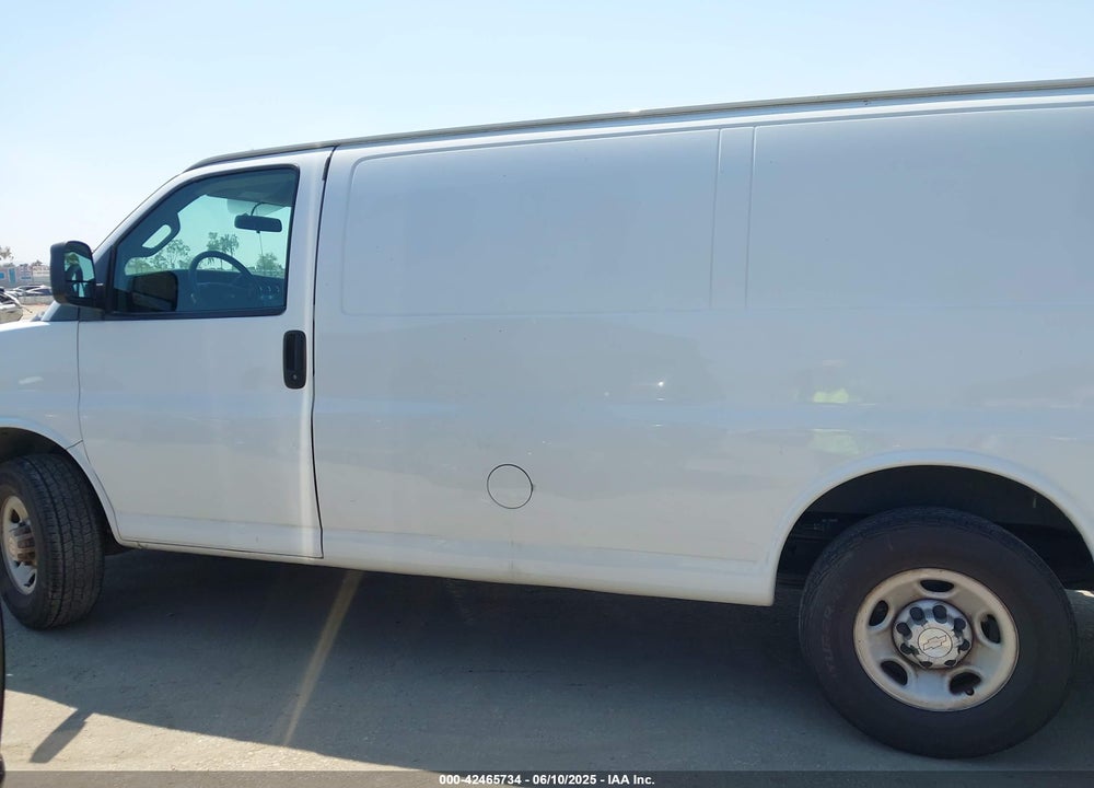 2018 CHEVROLET EXPRESS 2500 WORK VAN VIN: 1GCWGAFP3J1265538