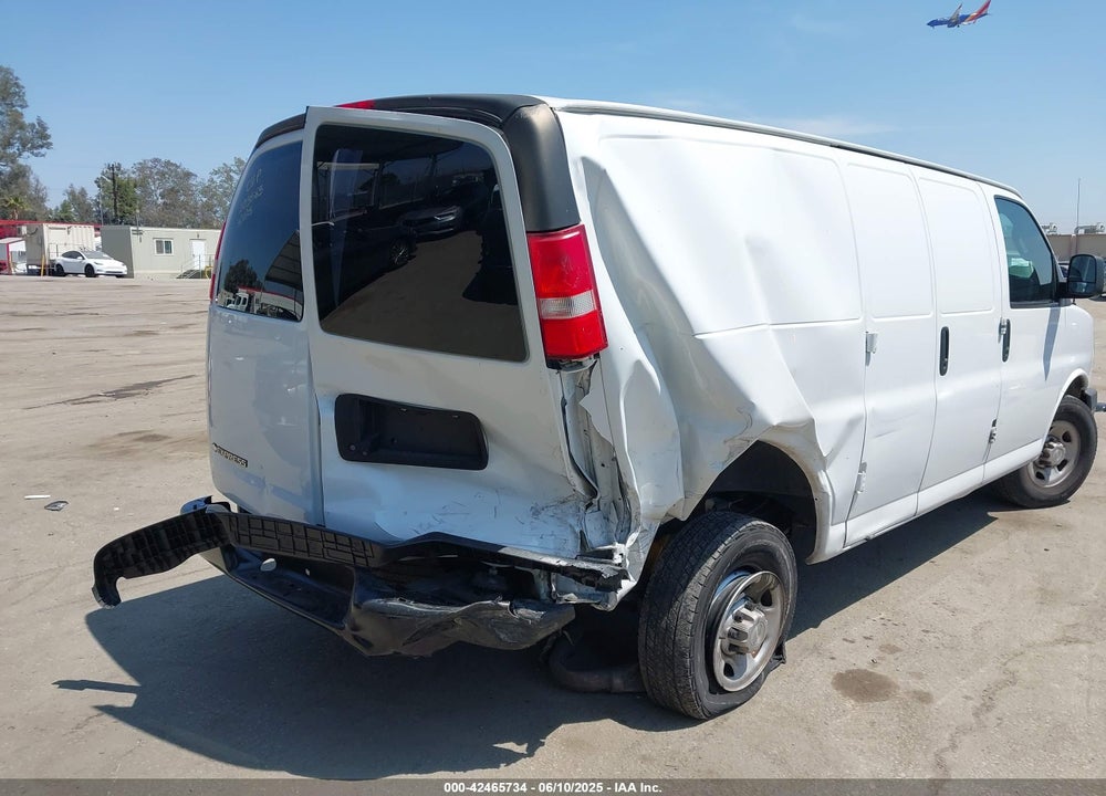 2018 CHEVROLET EXPRESS 2500 WORK VAN VIN: 1GCWGAFP3J1265538