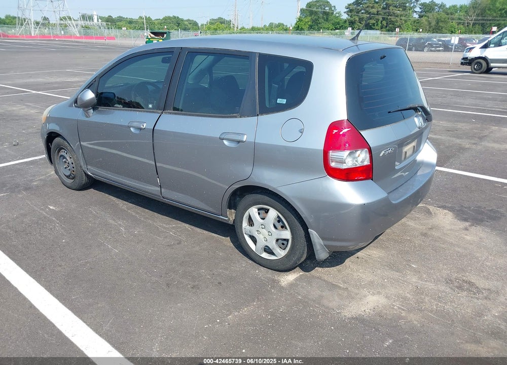 2008 HONDA FIT VIN: JHMGD38418S029890
